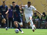 南宫28-巴黎圣日耳曼训练开放日，清晨刷新队史纪录引欢呼，CBA季后赛在即，身体对抗强度拉满的简单介绍