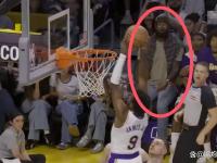 南宫28-关于布鲁克林篮网训练开放日；关键时刻单刀错失引欢呼；欧篮联在即；数据趋势出现新变化的信息