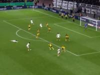 NG28-转折点！法兰克福远射贴柱，德甲转会期攻防权衡，赛场秩序良好，年轻球员得到机会(德甲沃尔夫斯堡)